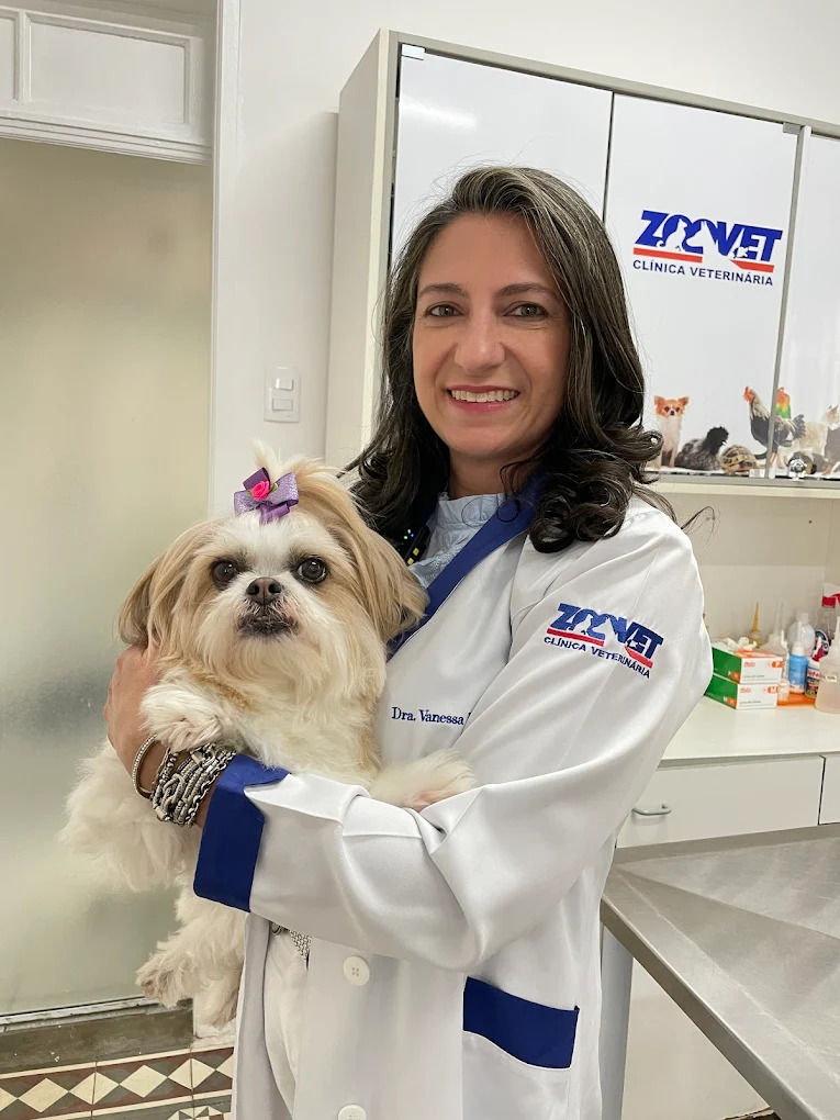 Doutora Vanessa Marigny, médica veterinária responsável pela Clínica Zoovet